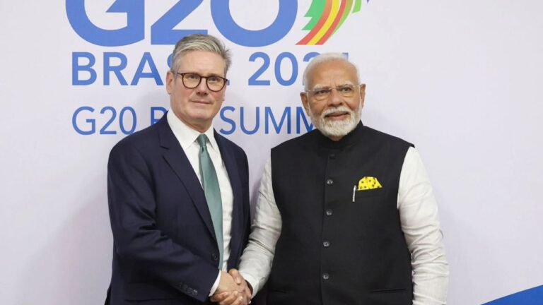 विदेश दौरे पर रवाना हुए प्रधानमंत्री मोदी, ब्रिटेन और मालदीव में होगी उच्चस्तरीय वार्ता