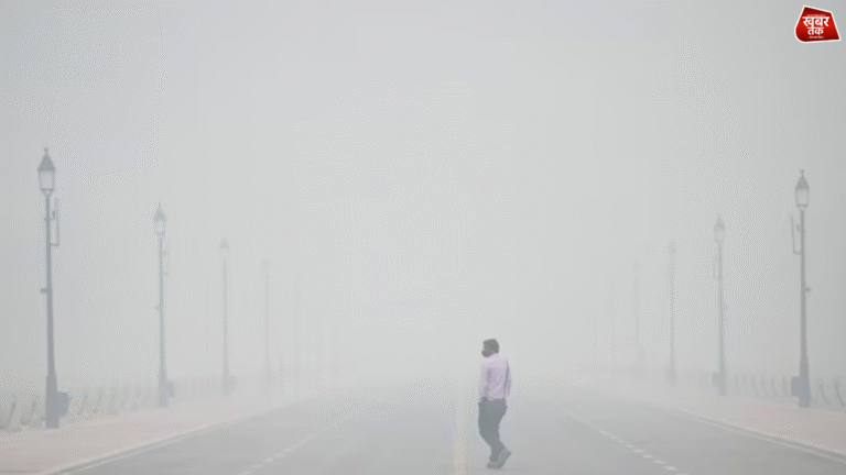 Delhi AQI: दिल्ली का AQI 366 पार, सांसों पर पड़ रही प्रदूषण की मार, हिमाचल-उत्तराखंड में भारी बारिश-बर्फबारी का अलर्ट