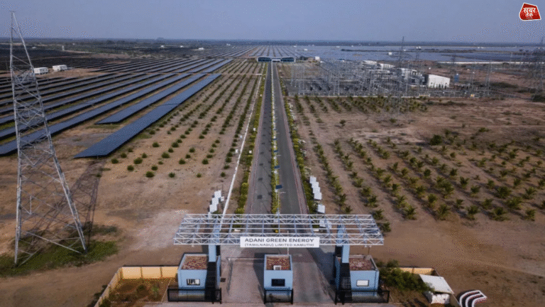World Largest Park: कच्छ की जमीन पर बन रहा दुनिया का सबसे बड़ा रिन्यूएबल एनर्जी पार्क, चांद से भी दिखेगी झलक
